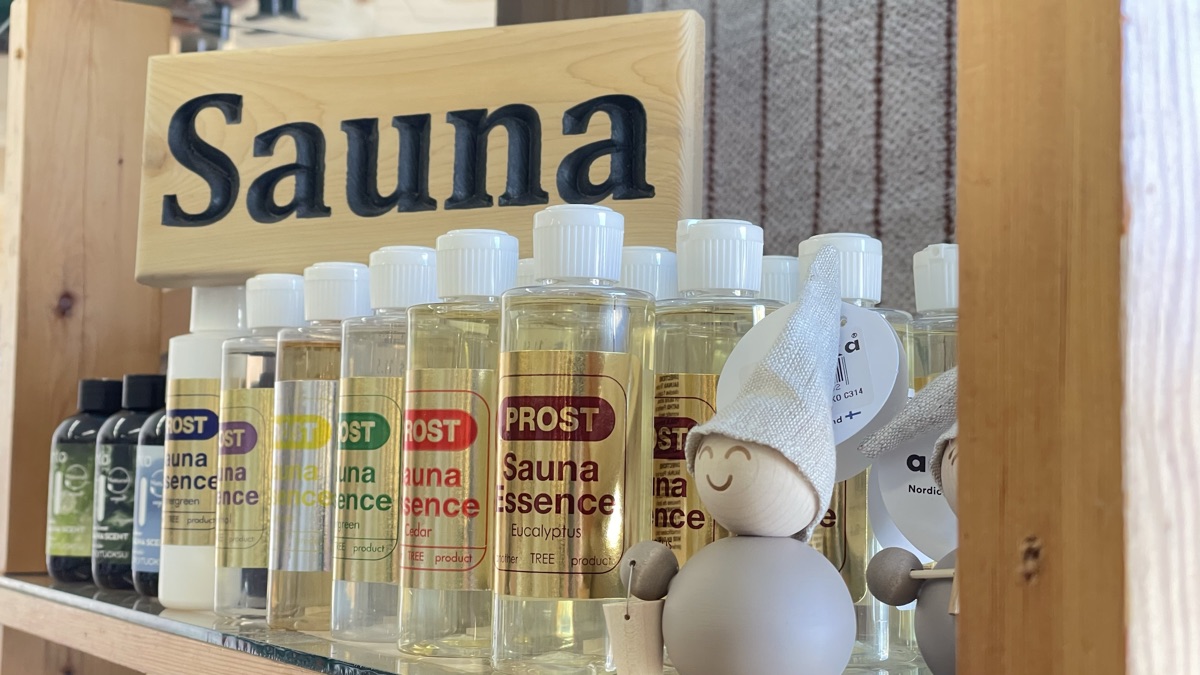 Sauna essences display at Finnport